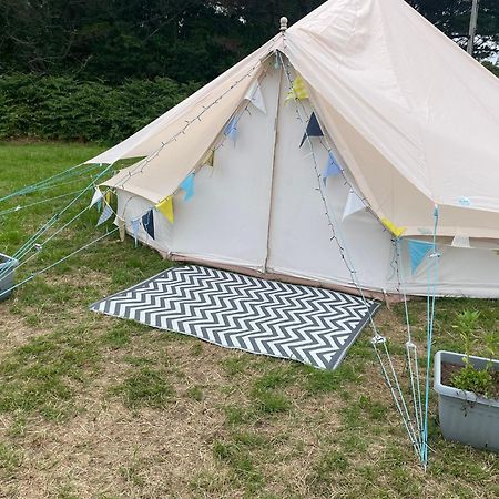 Trevena Cross Glamping & Camping ヘルストン エクステリア 写真