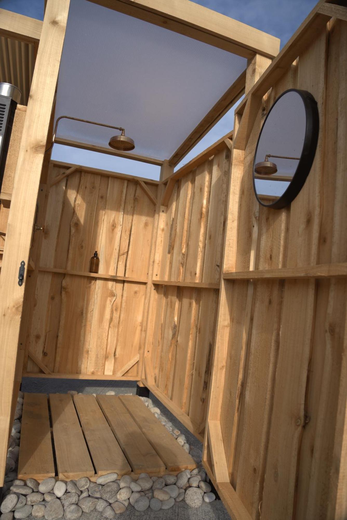 Trevena Cross Glamping & Camping ヘルストン エクステリア 写真