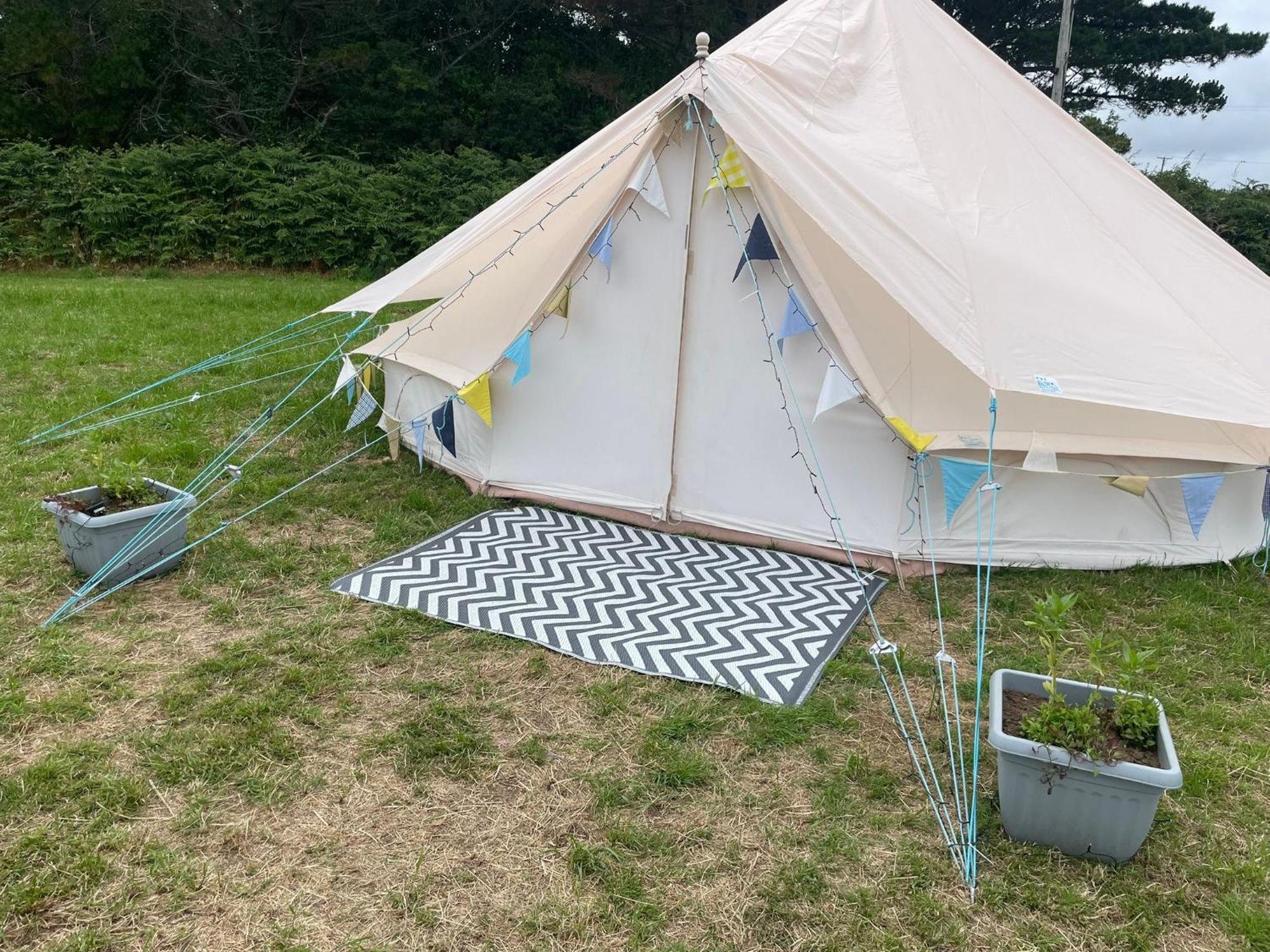 Trevena Cross Glamping & Camping ヘルストン エクステリア 写真