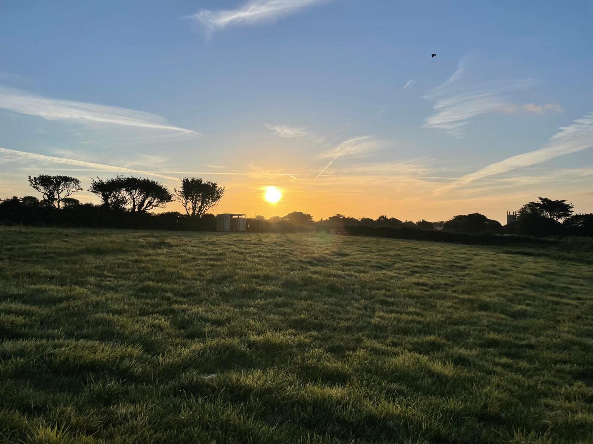 Trevena Cross Glamping & Camping ヘルストン エクステリア 写真