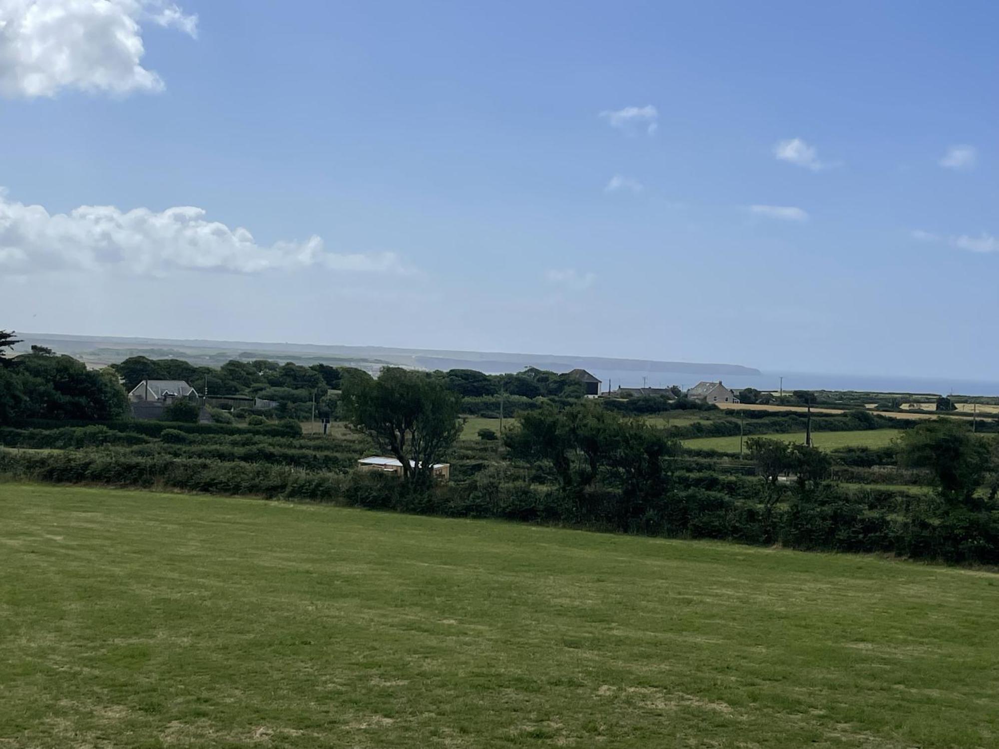 Trevena Cross Glamping & Camping ヘルストン エクステリア 写真