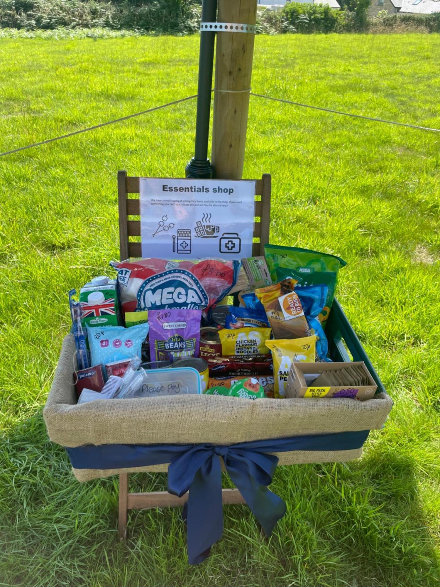 Trevena Cross Glamping & Camping ヘルストン エクステリア 写真